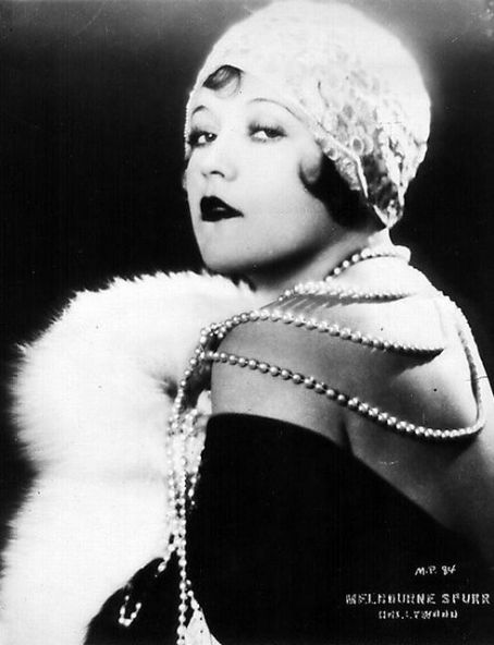 Vintage Flapper Style